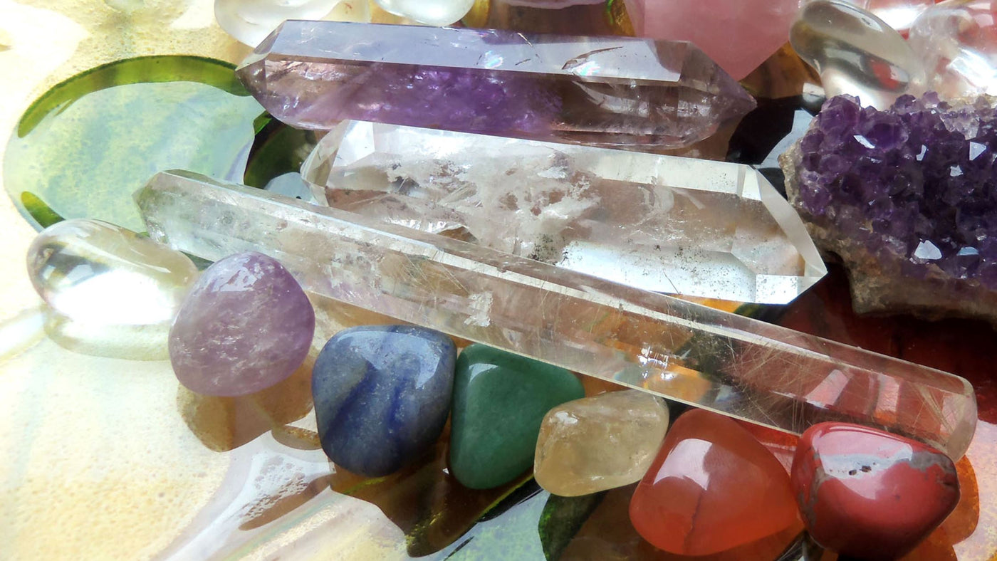 6 Crystals that Help to Protect Against EMF Radiation!