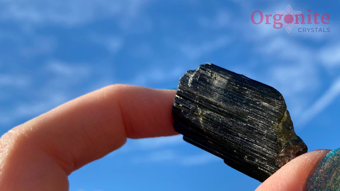 How to use the energetic power of black tourmaline to feel better